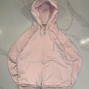 Y2K-inspired pink zip-up hoodie from UNIQLO